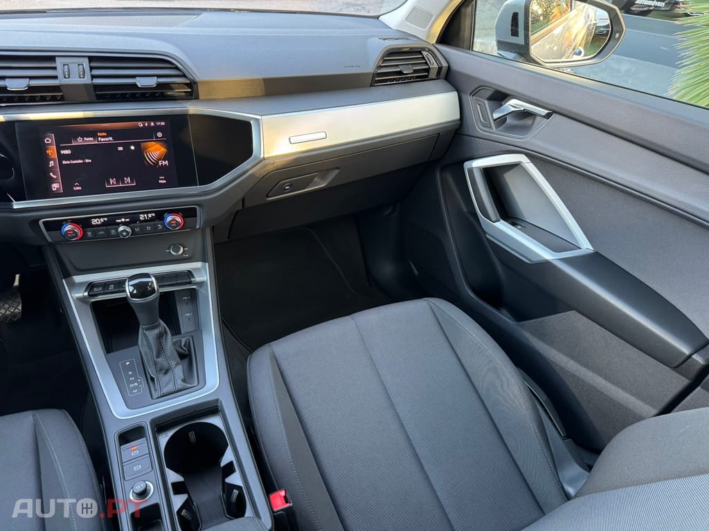 Audi Q3 45 TFSIe S tronic