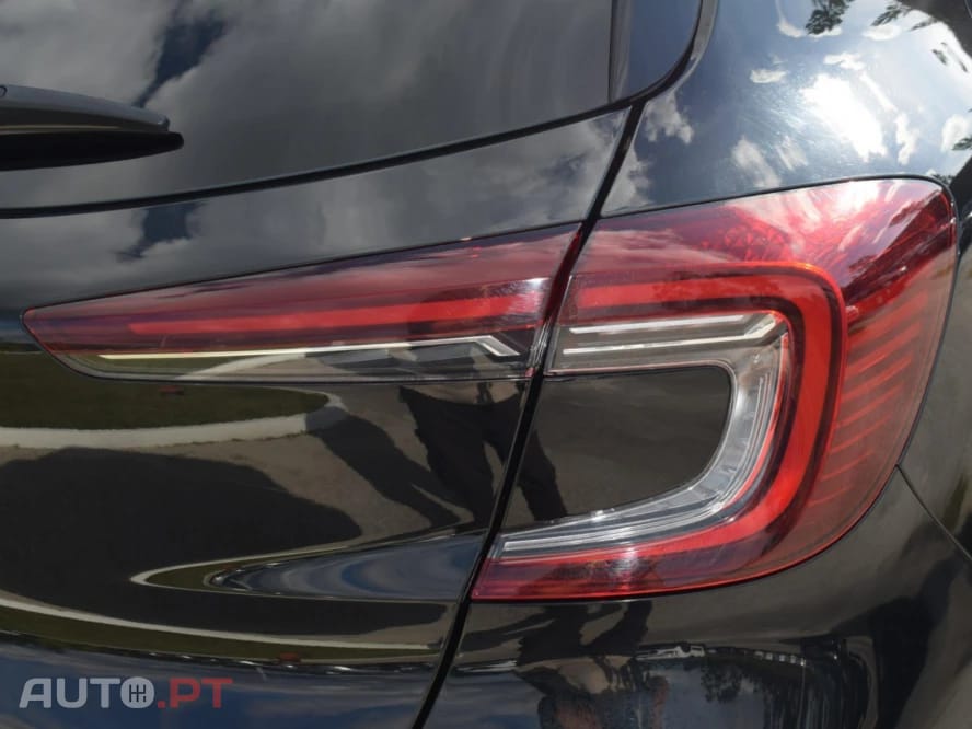Renault Captur 1.0 TCe Exclusive