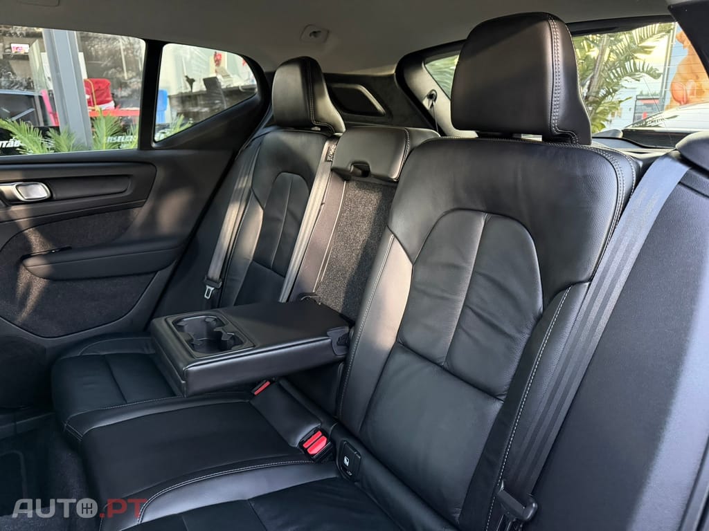 Volvo XC40 1.5 T4 PHEV Inscription