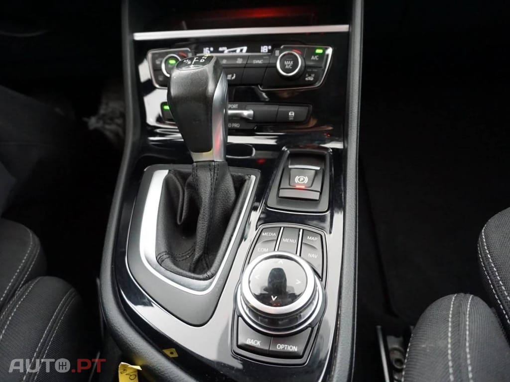 BMW 216 d Line Sport Auto