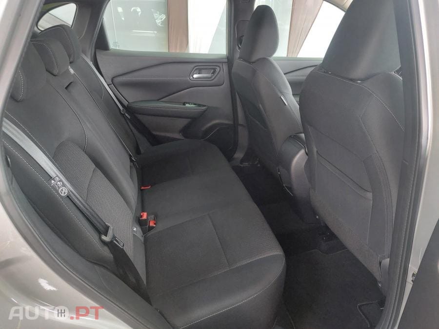 Nissan Qashqai 1.3 DIG-T N-Connecta 