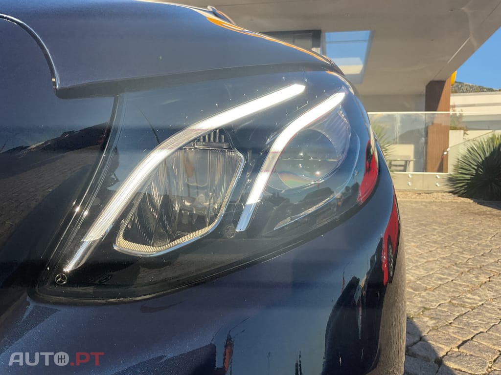 Mercedes-Benz E 300 de Avantgarde