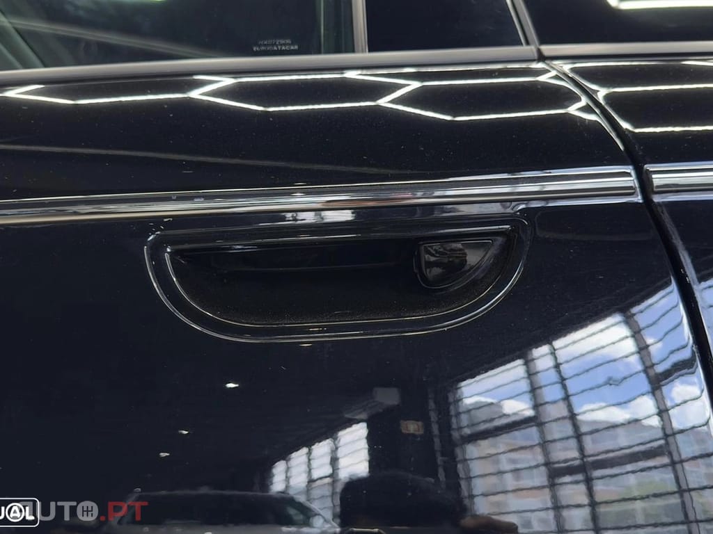 Fiat 500e La Prima
