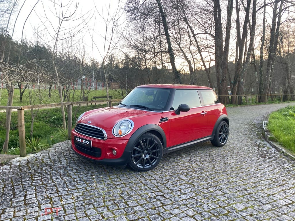MINI Cooper One D