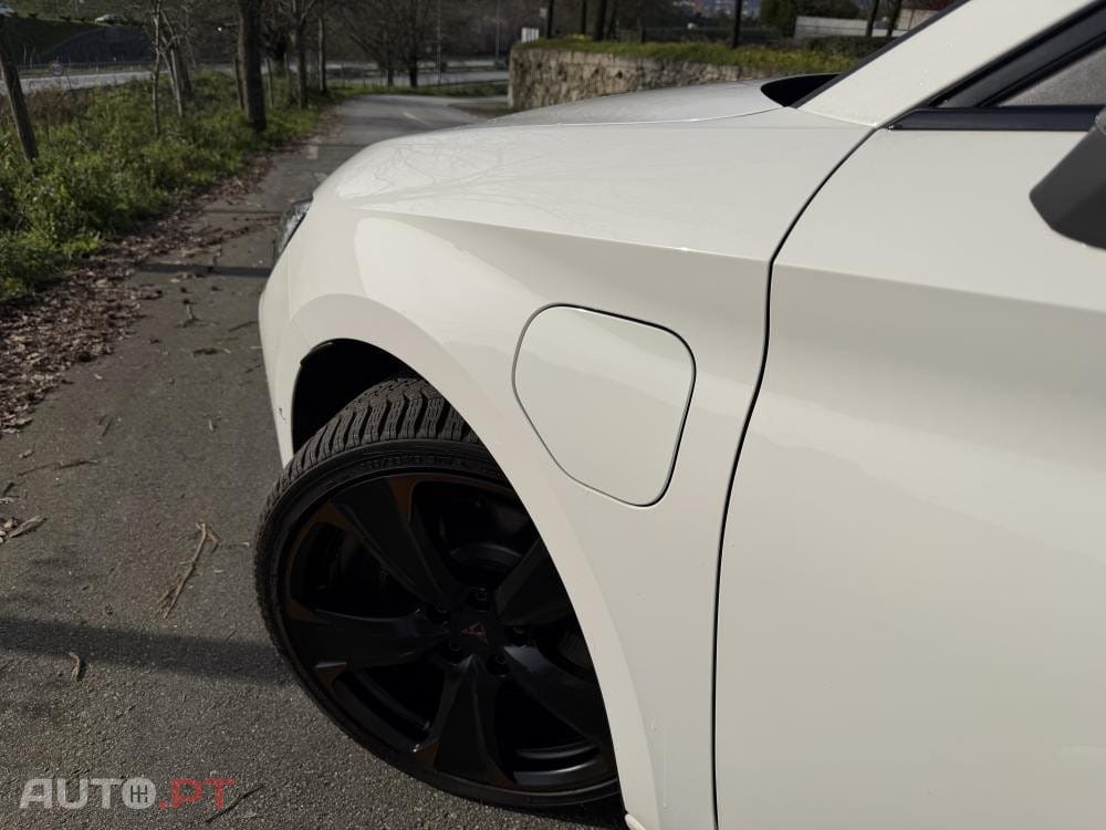 Cupra Leon 1.4 e-Hybrid VZ DSG