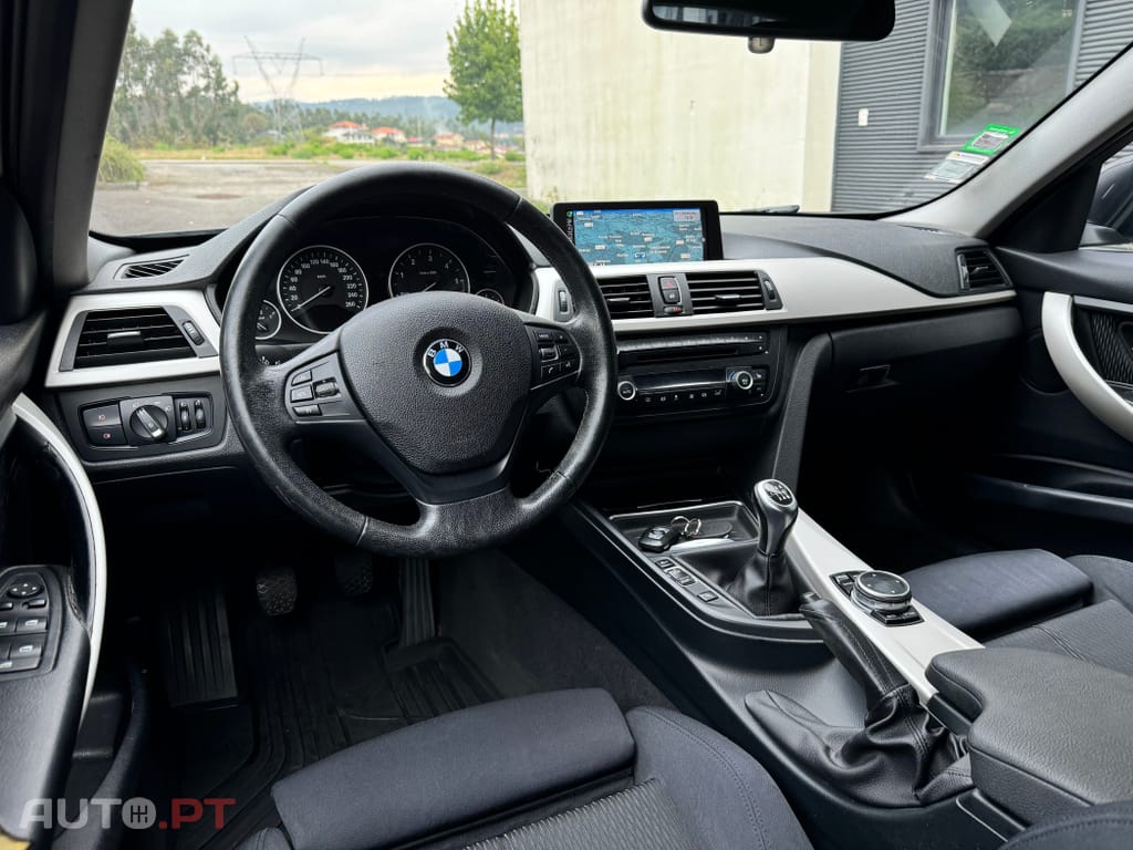 BMW 318 d Touring