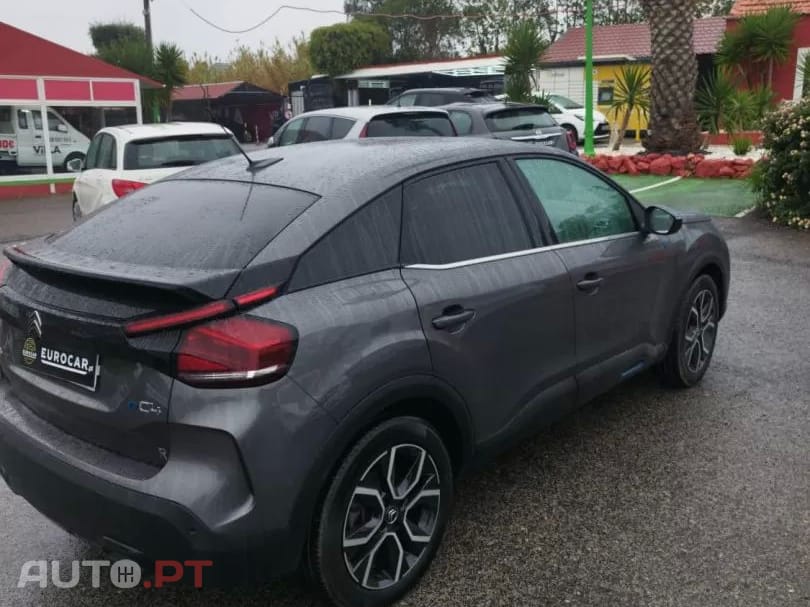 Citroen e-C4 50 kWh Shine Pack