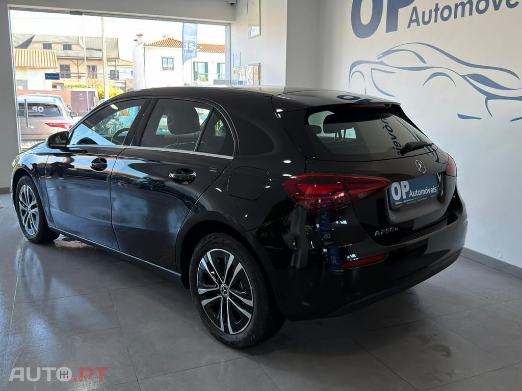 Mercedes-Benz A 250 e