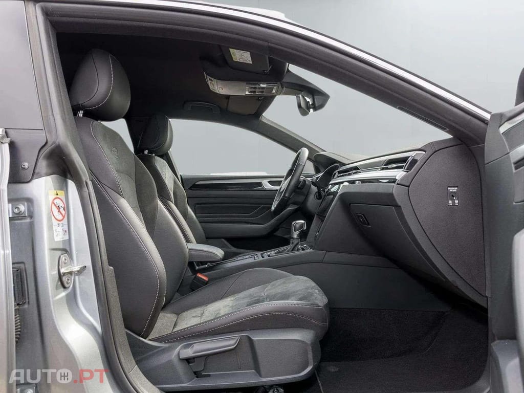 Volkswagen Arteon Shooting Brake 1.4 eHybrid R-LINE AHK