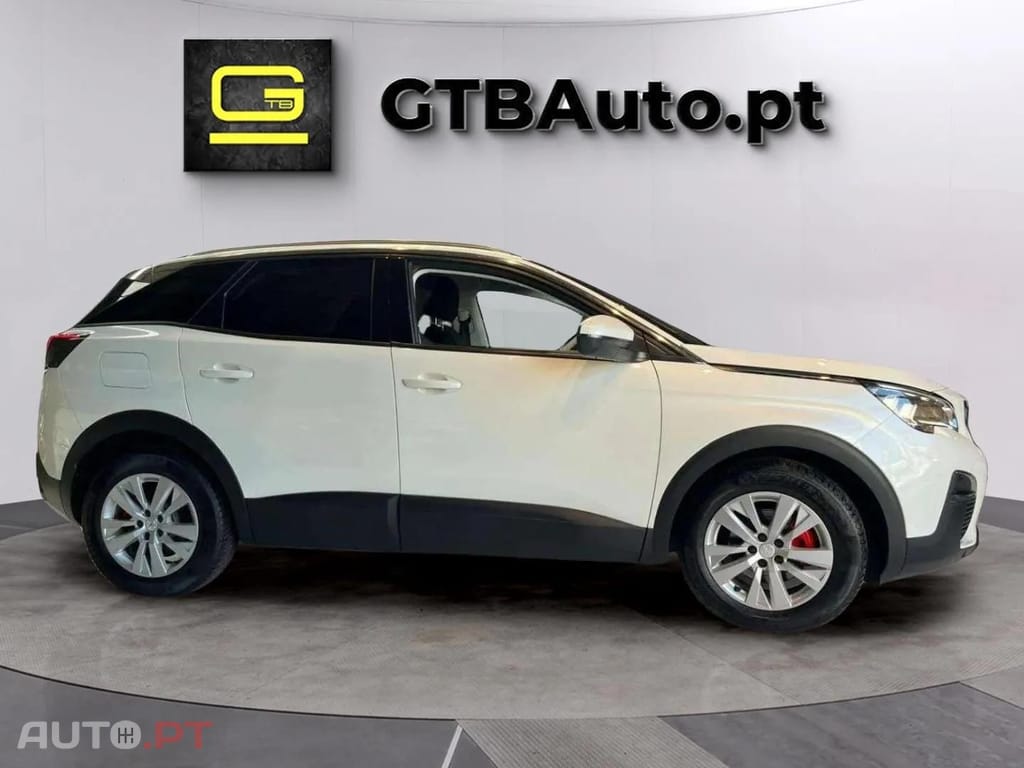 Peugeot 3008 1.2i Executive