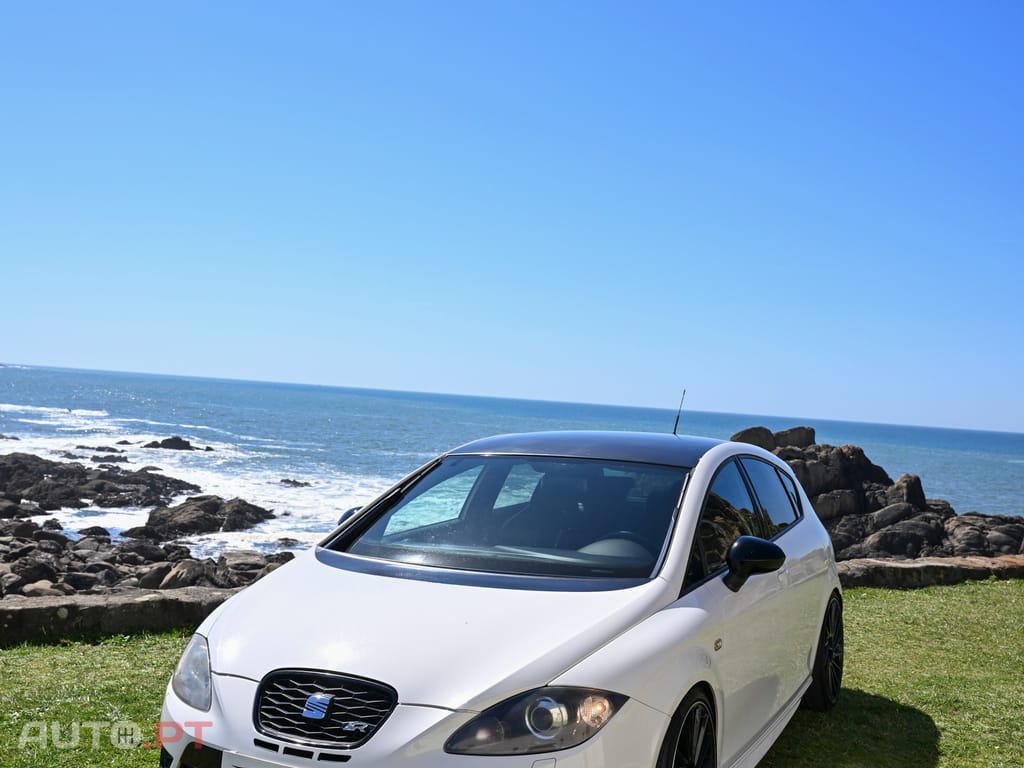 Seat Leon 2.0 TSi Cupra R
