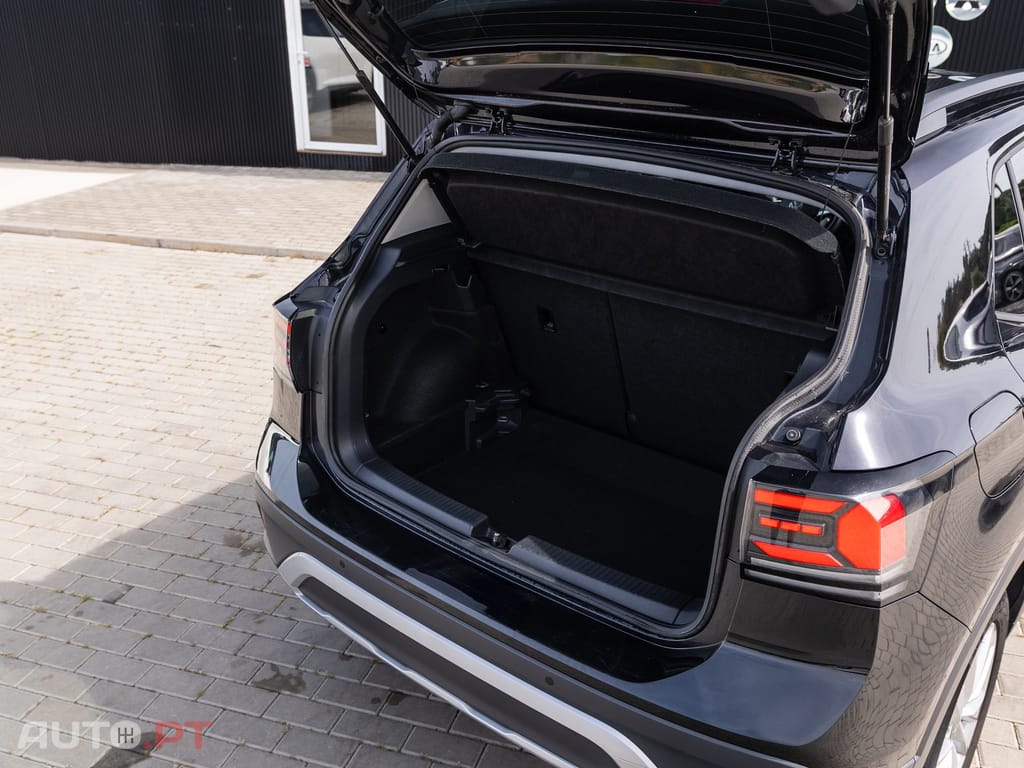 Volkswagen T-Cross 1.0 TSI Urban DSG