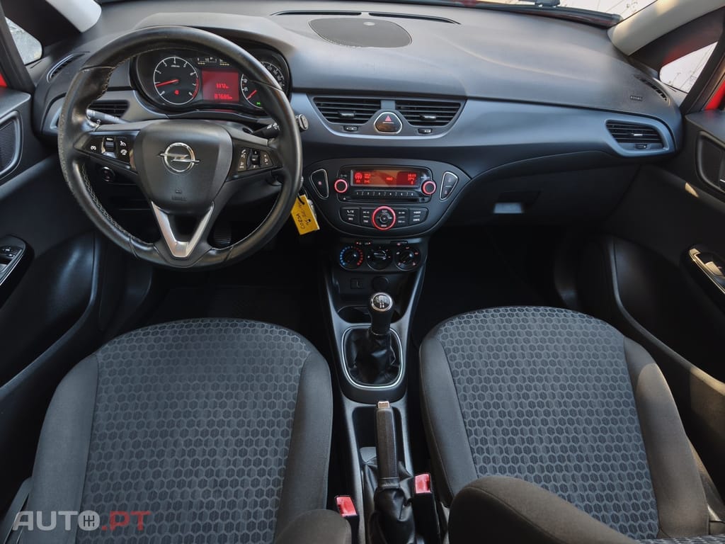 Opel Corsa 1.2 Color Edition — fotografia 6