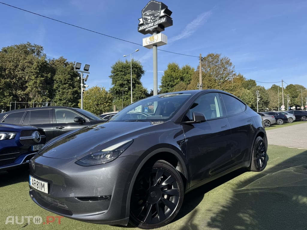 Tesla Model Y Long Range Tração Integral