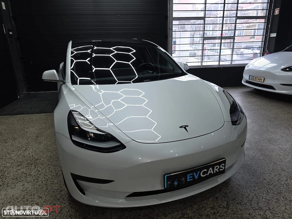 Tesla Model 3 Standard Range Plus RWD