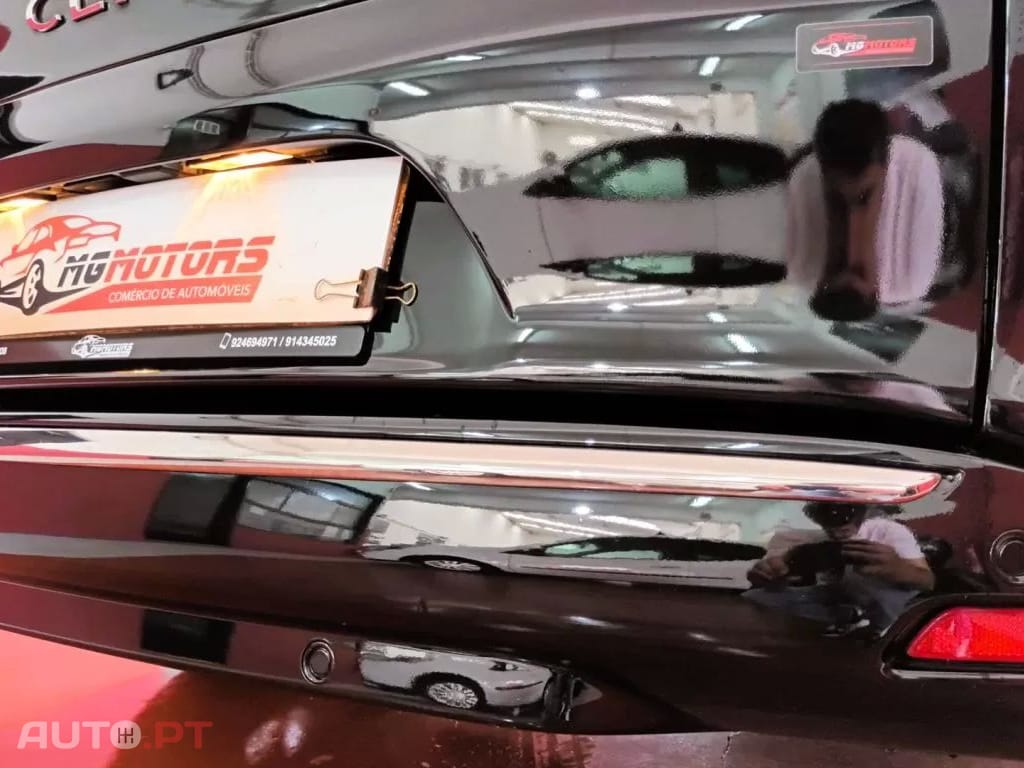 Renault Clio Sport Tourer 0.9 TCE Limited