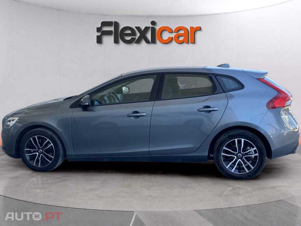 Volvo V40 2.0 D3 Momentum Geartronic