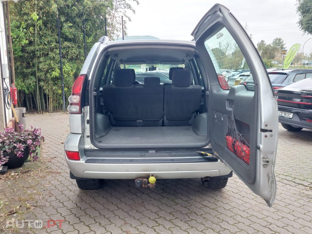 Toyota Land Cruiser 3.0 D-4D