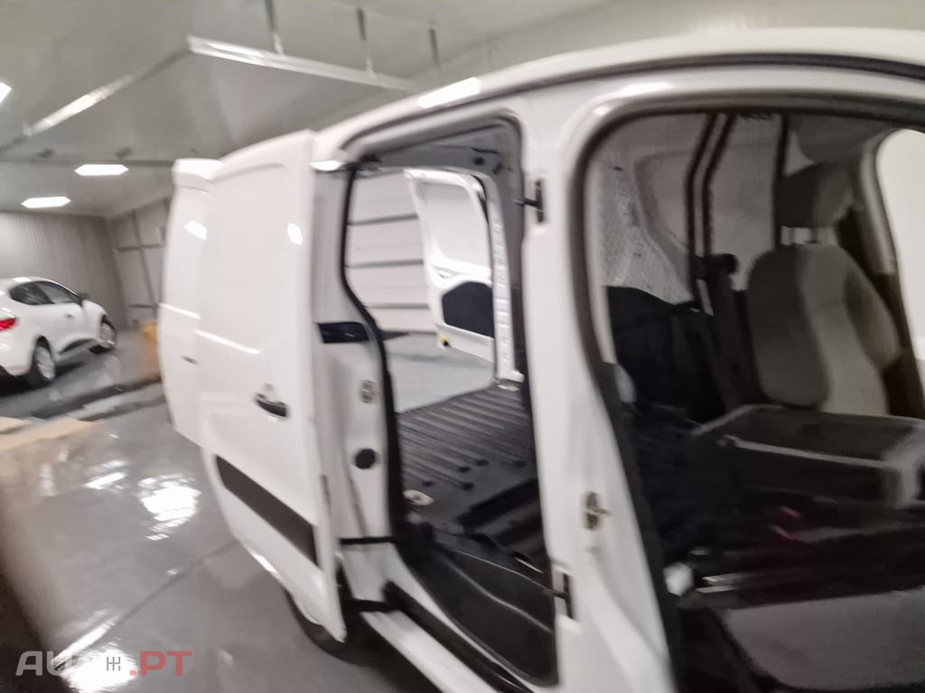 Peugeot Partner 1.6 HDI IVA DEDUTIVEL