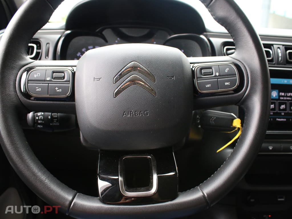 Citroen C3 1.2 PureTech Shine EAT6