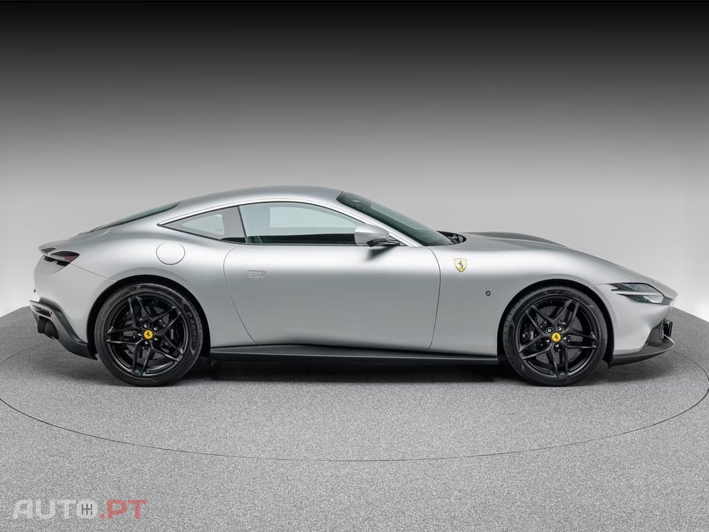 Ferrari Roma Coupé
