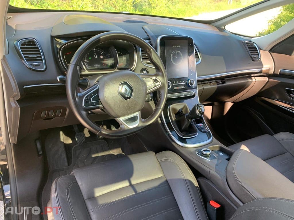 Renault Grand Espace Espace 1.6 dci 130 cv 7 lug