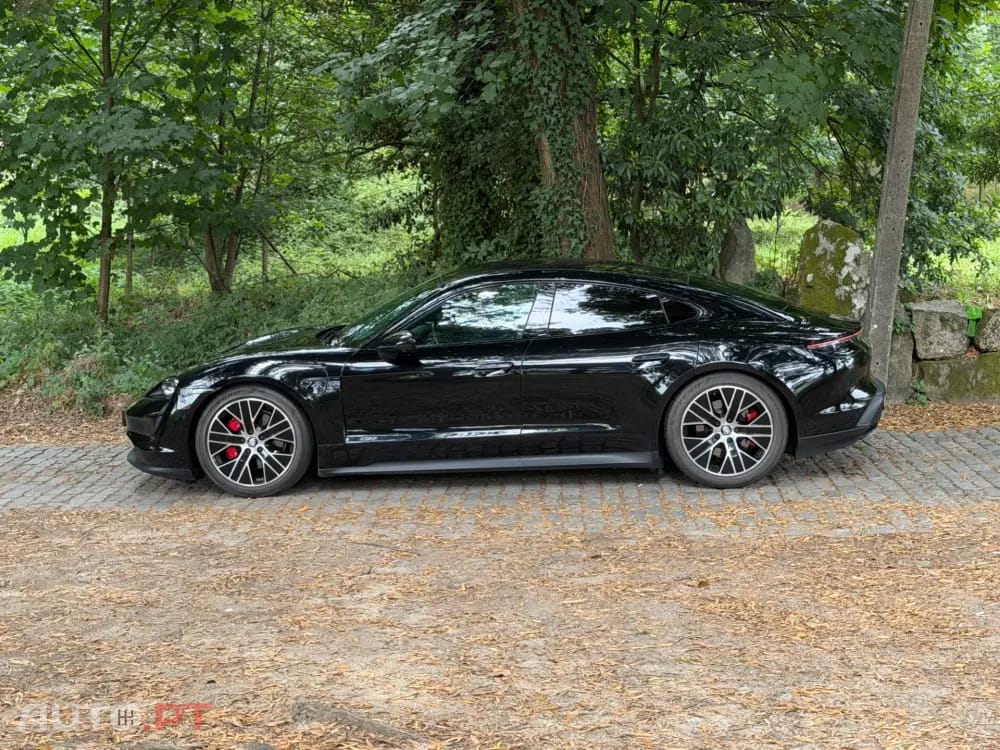Porsche Taycan 4S Bateria Performance Plus