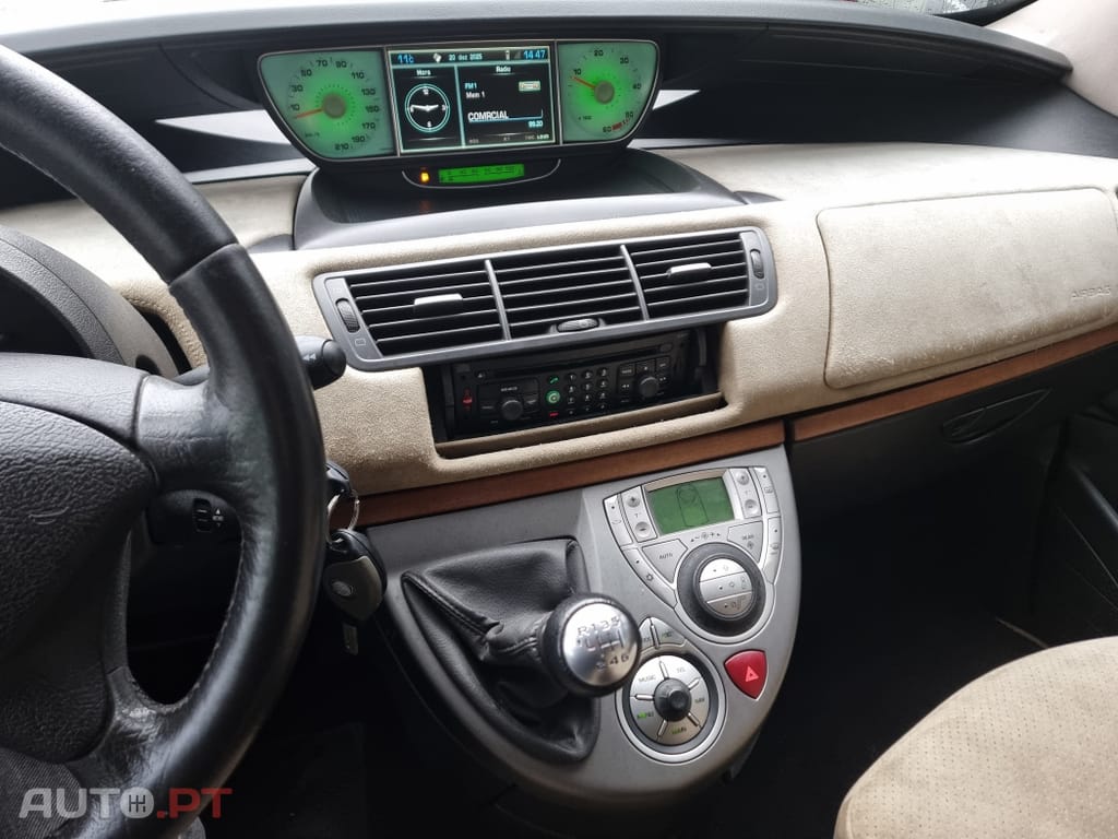 Lancia Phedra 2.2 JTD