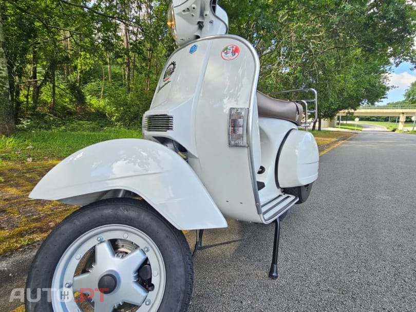 Piaggio PX 200E