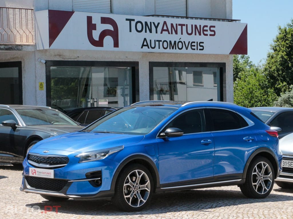 Kia Xceed 1.6 GDi PHEV First Edition+SRF