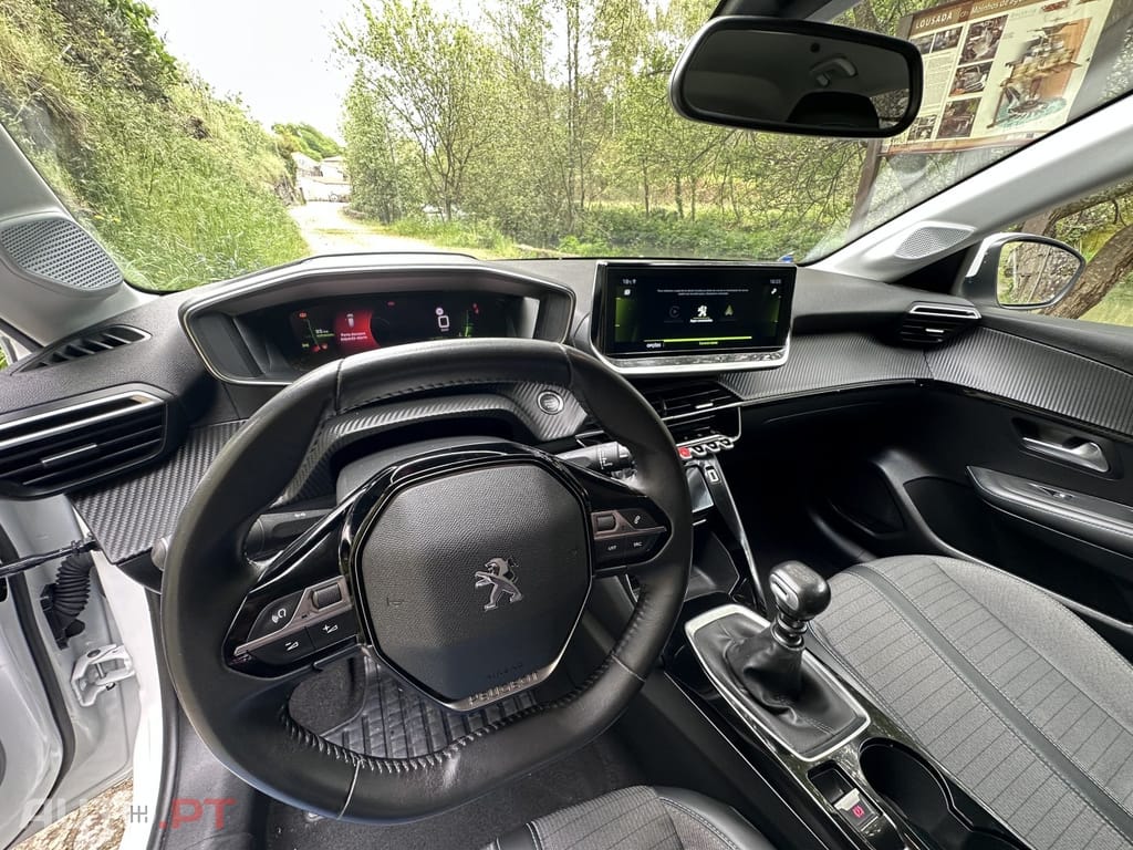 Peugeot 208 1.5 BlueHDi Allure