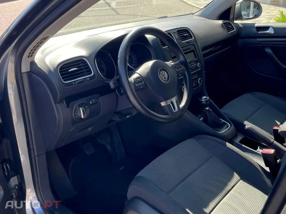 Volkswagen Golf Variant 1.6 TDi BlueMotion Comfortline
