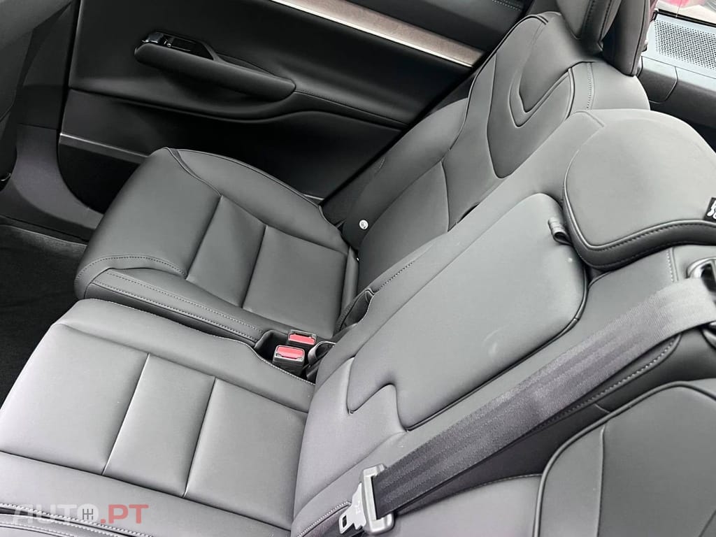 Volvo EX90 111 kWh Twin Motor Performance Ultra