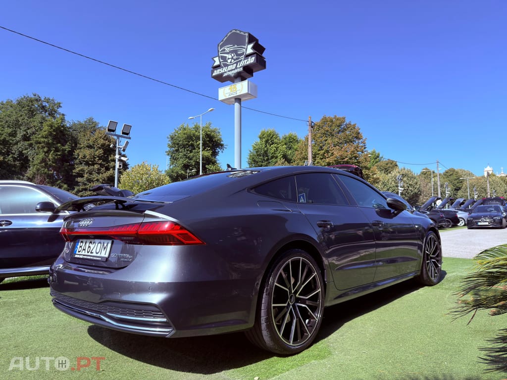Audi A7 50 TFSIe quattro S tronic — fotografia 3
