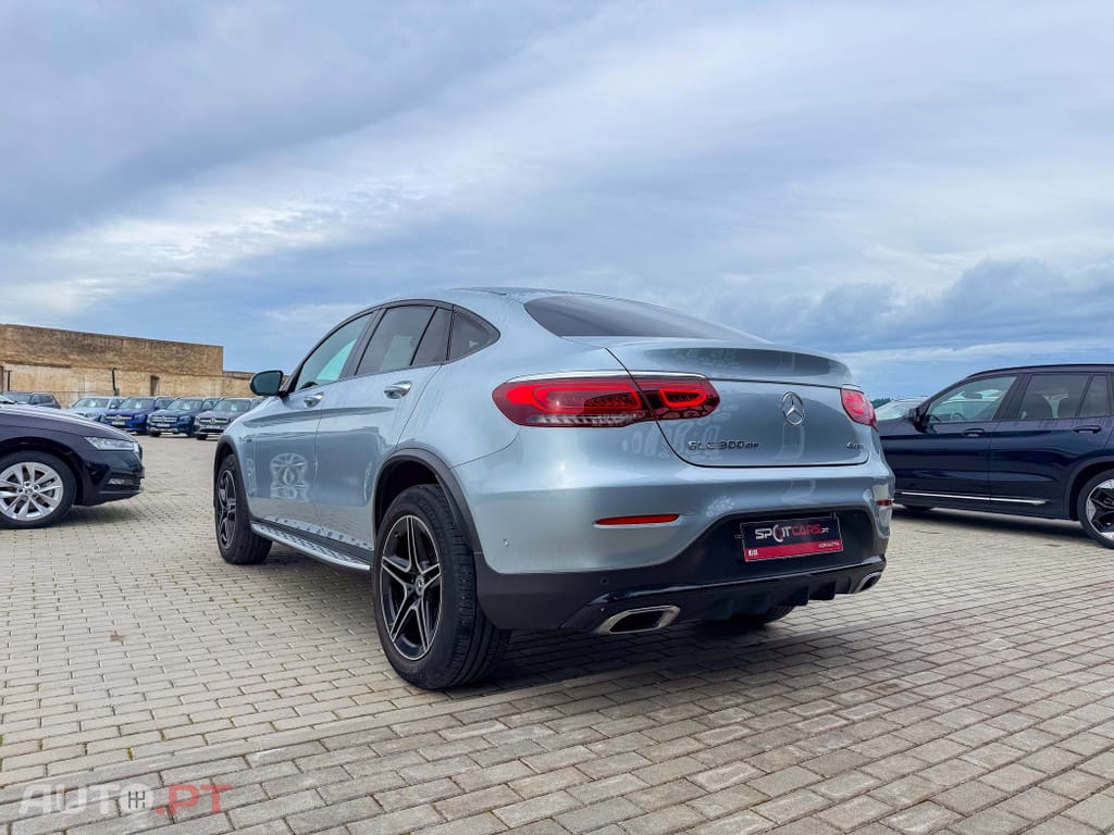 Mercedes-Benz GLC 300 de Coupe 4Matic 9G-TRONIC AMG Line
