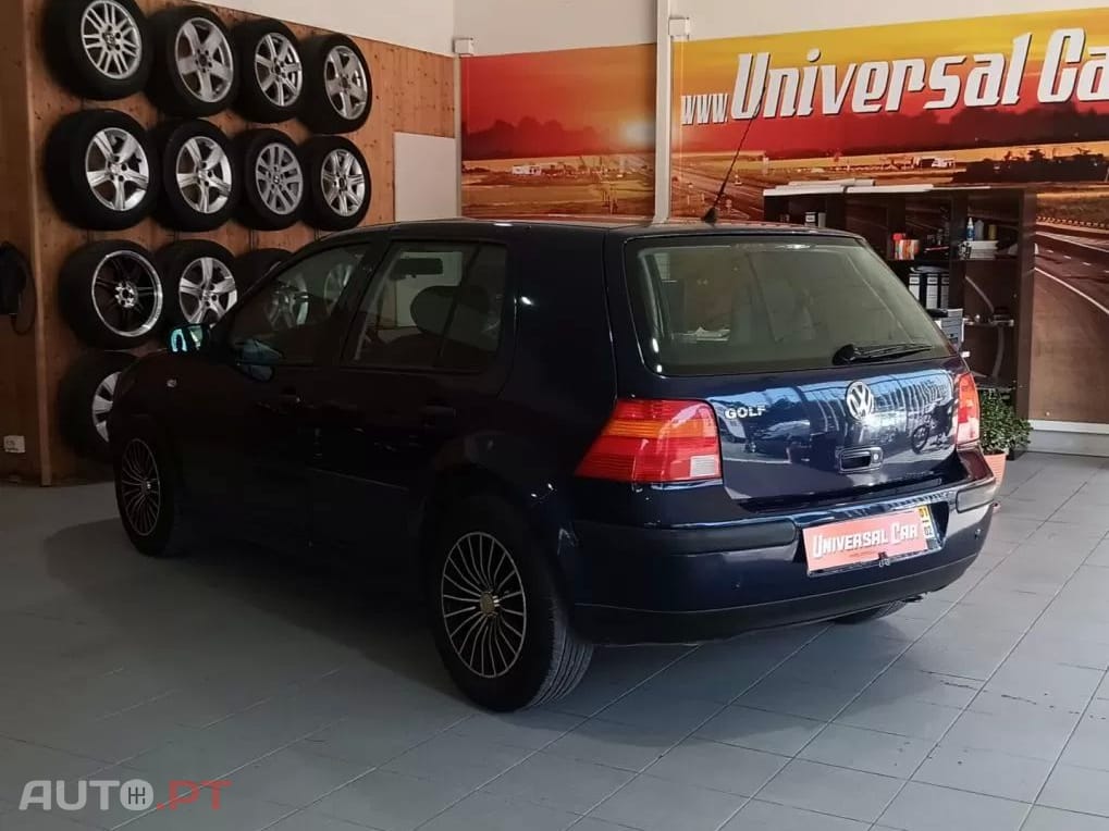 Volkswagen Golf 1.4i Confortline AC