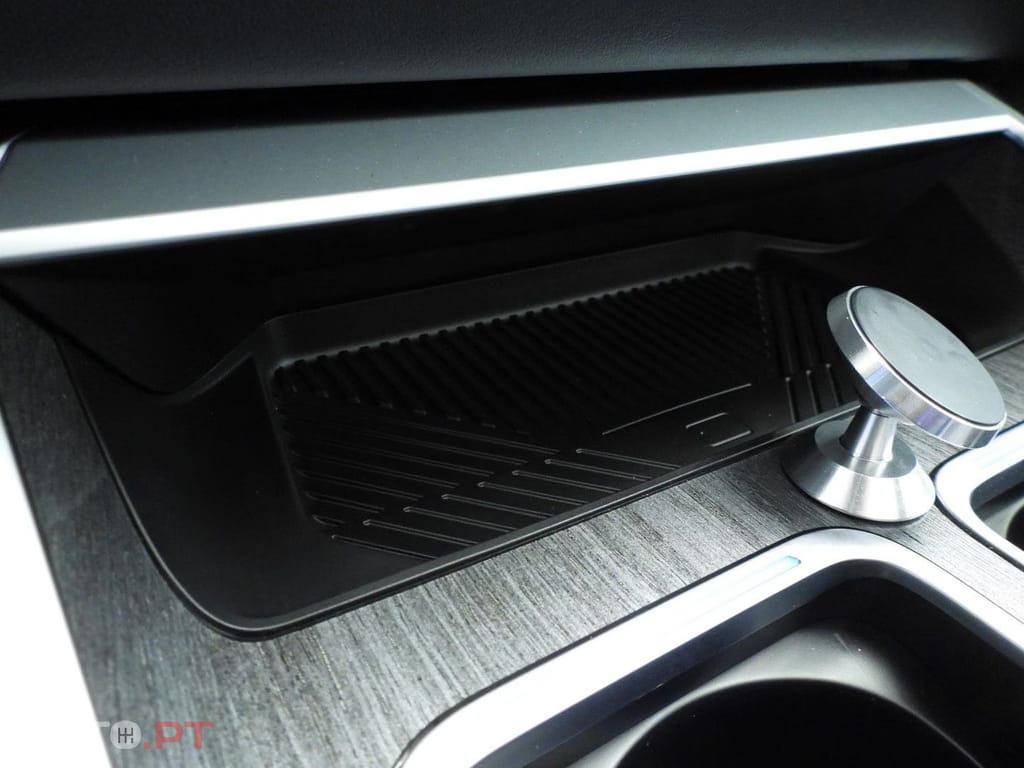 BMW 750 e xDrive