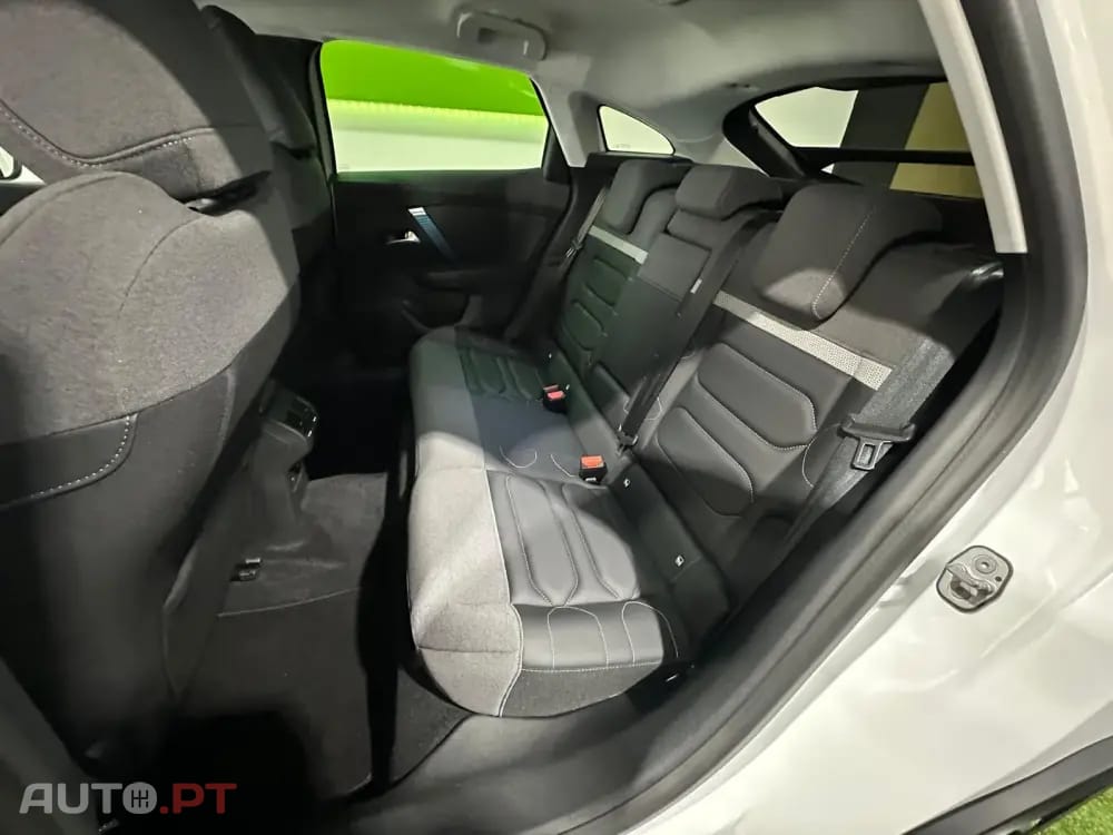 Citroen e-C4 50 kWh Shine Pack