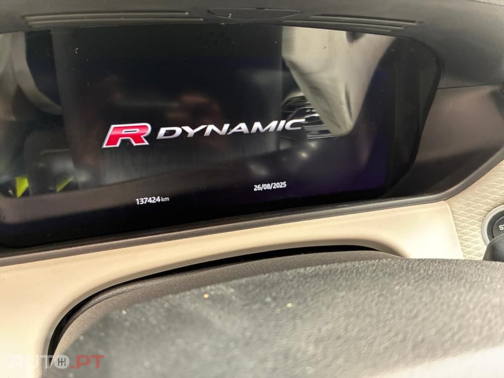 Land Rover Velar 3.0 D R-Dynamic SE