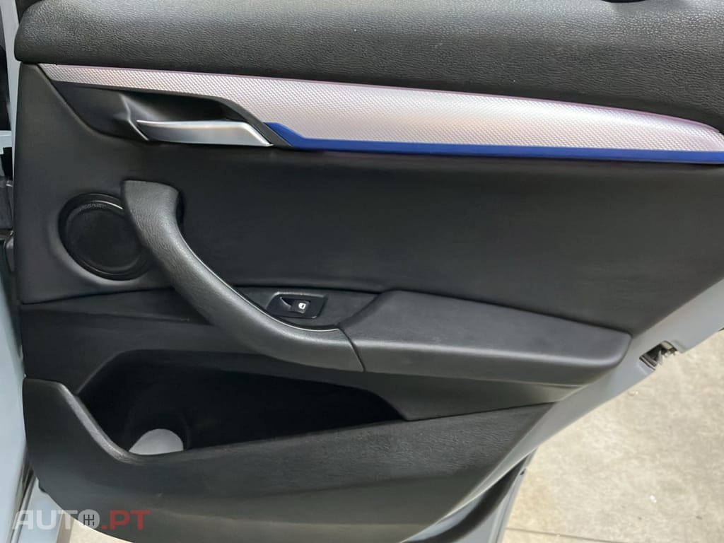 BMW X2 25 e xDrive Pack M