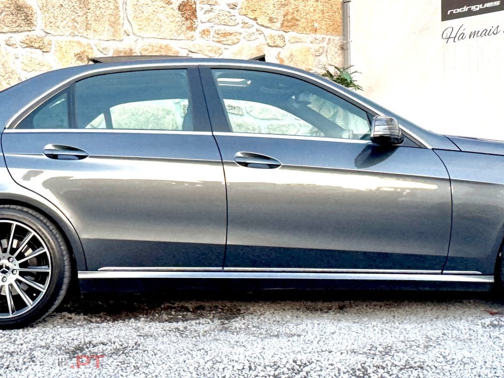 Mercedes-Benz E 300 de AMG Line