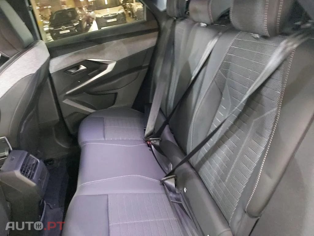 Peugeot E-3008 73 kWh Allure