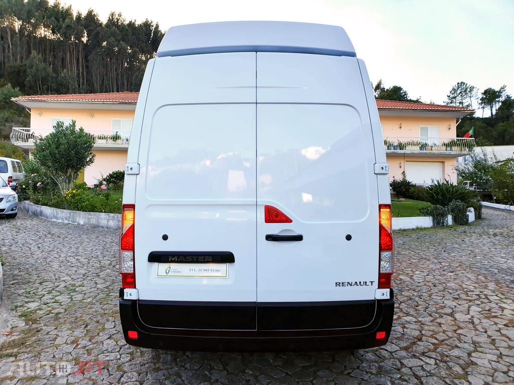 Renault Master 2.3 dCi L2H3 3.5T