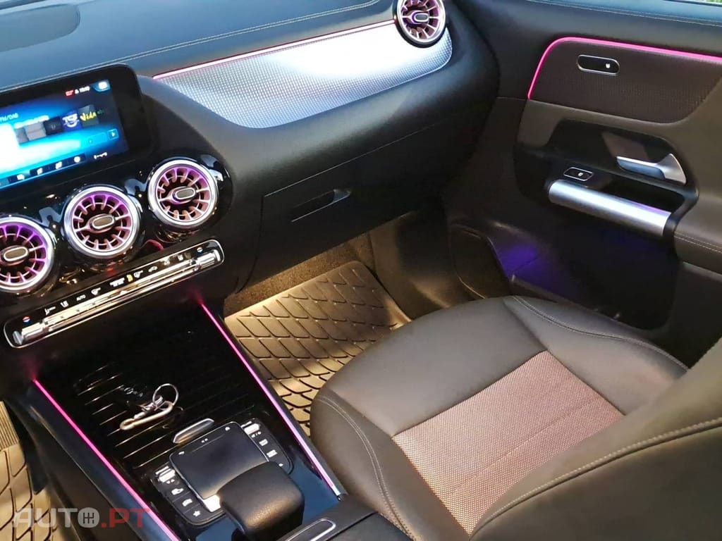 Mercedes-Benz EQA 250+ Premium
