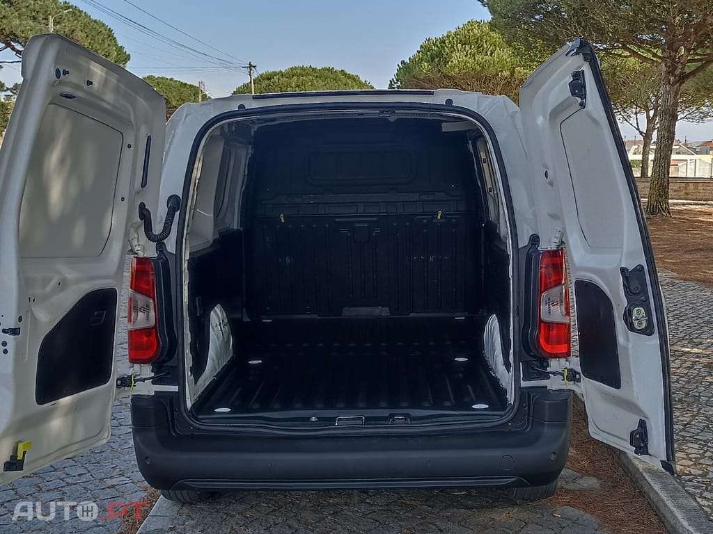 Peugeot Partner 1.5 BlueHDi Pro Longa