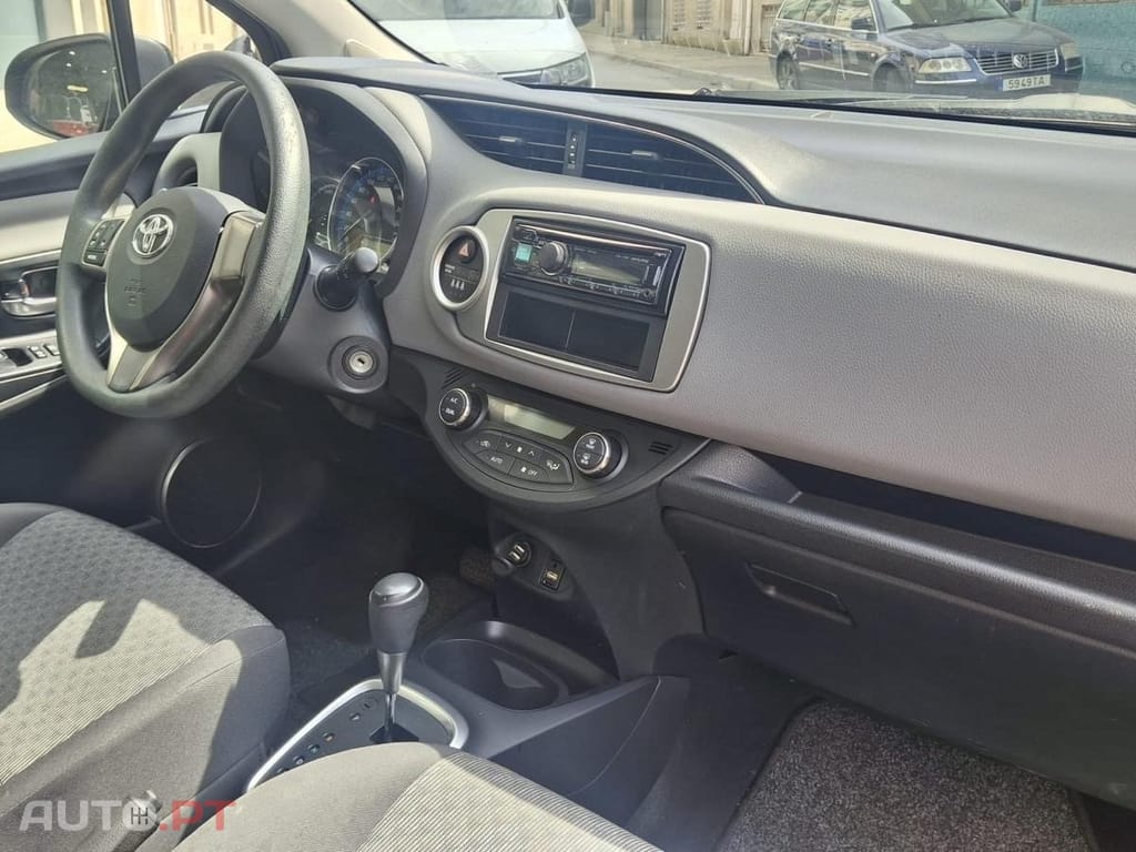 Toyota Yaris 1.5 HSD Sport+P.Luxury