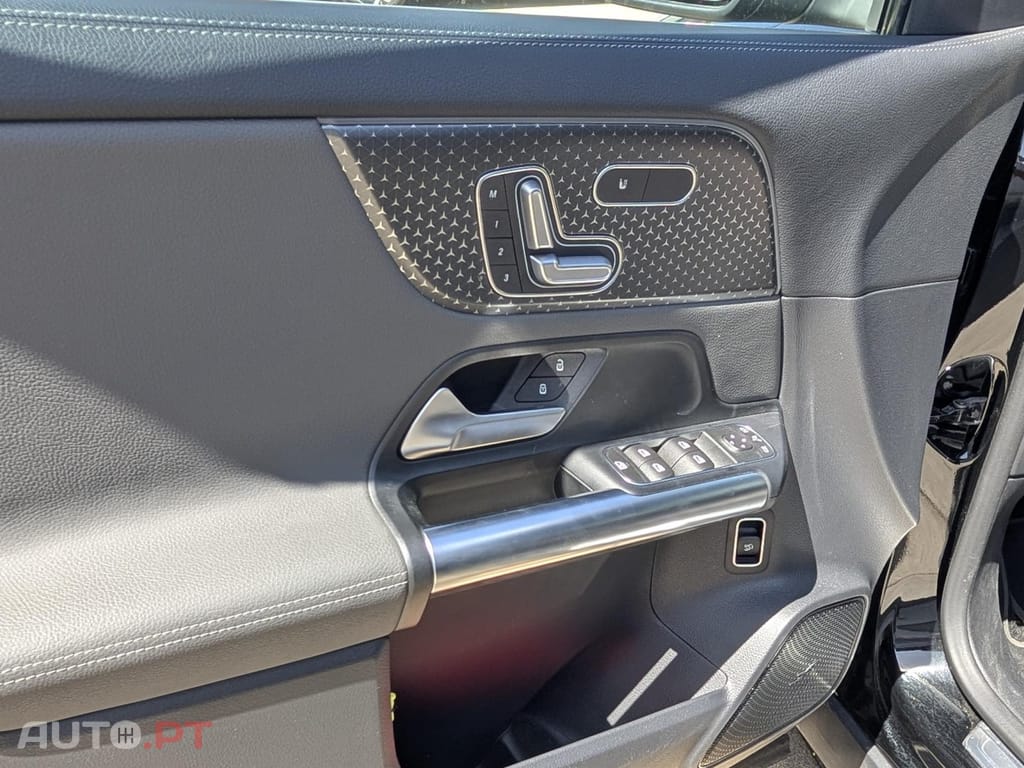 Mercedes-Benz EQA 250 Electric Art