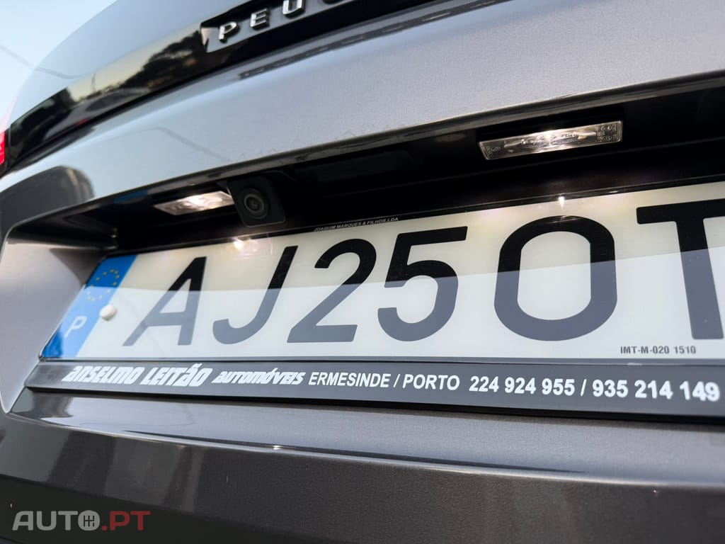 Peugeot 3008 1.6 Hybrid Allure e-EAT8