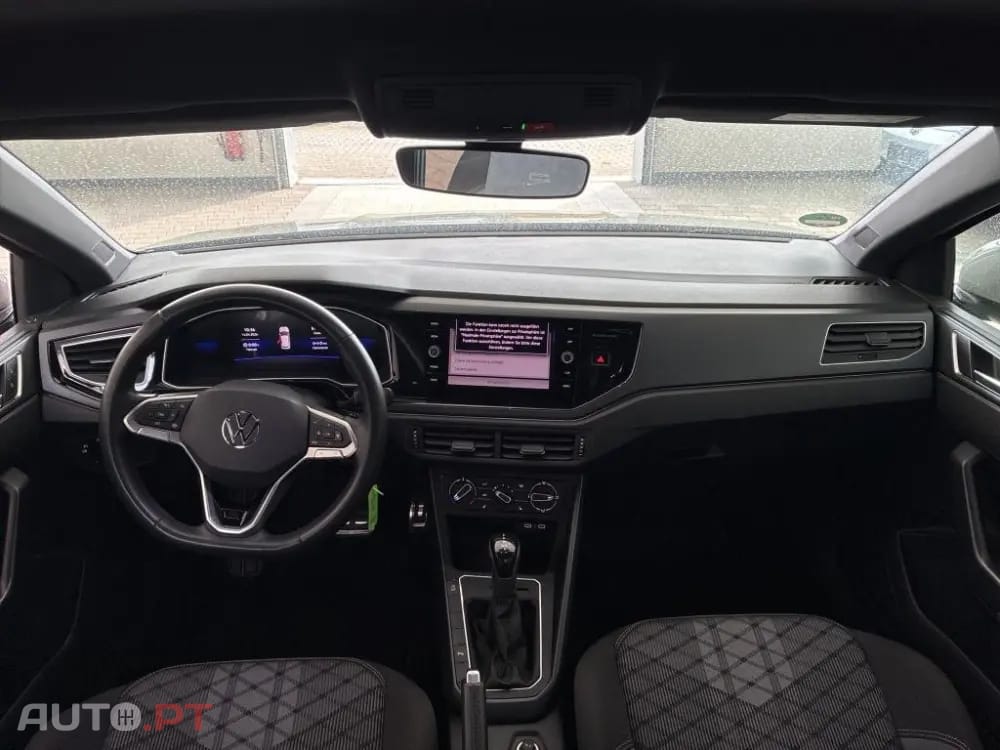 Volkswagen Taigo 1.0 TSI OPF DSG R-Line