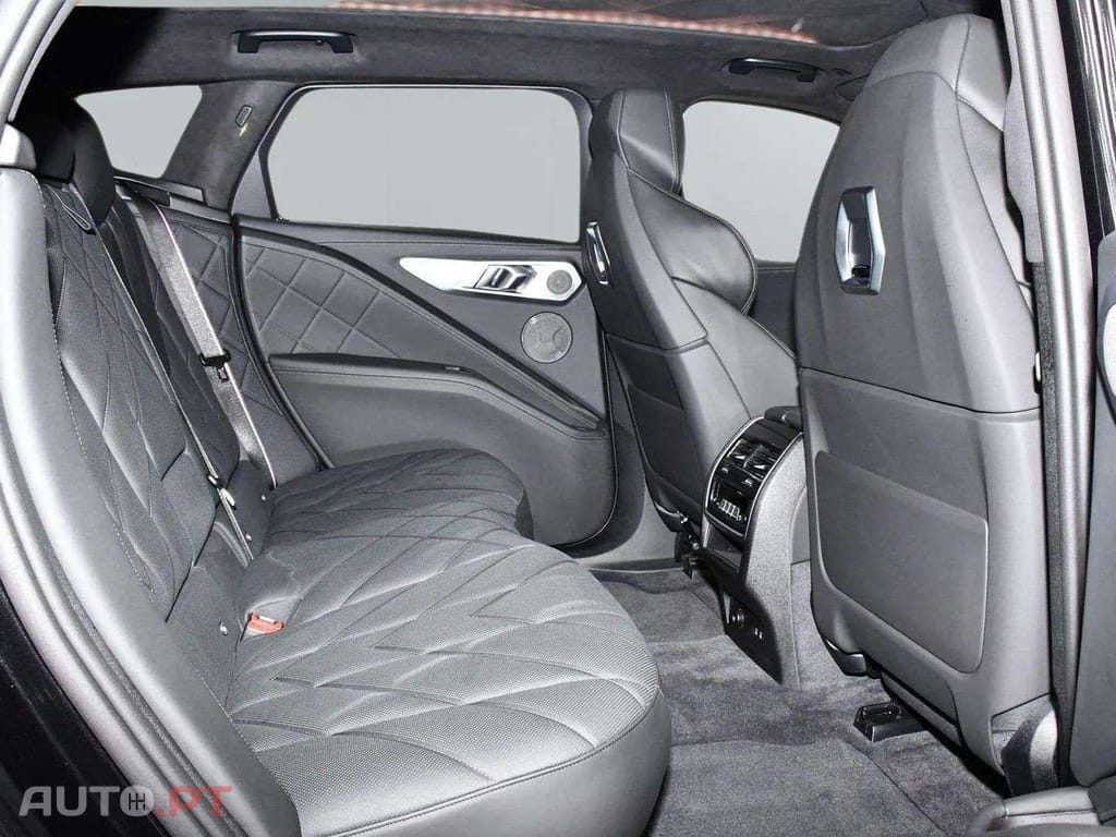 BMW XM ND